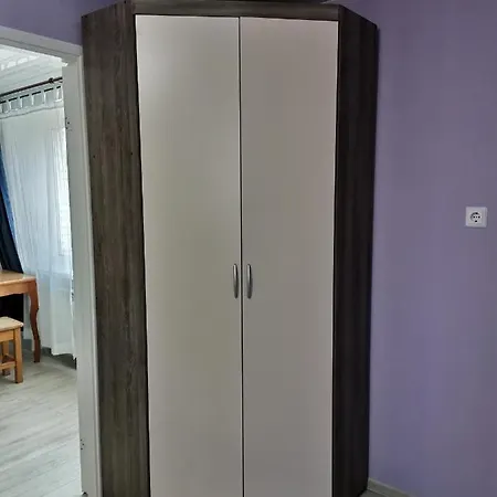 Apartment Pushkini 22-5 *